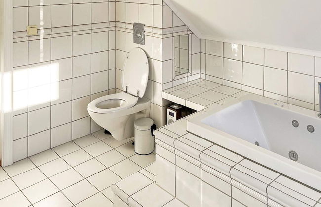 10 Person Holiday Home in Tjome - Foto 13