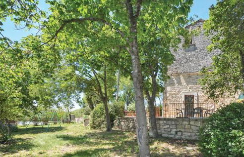 3 Bedroom Gorgeous Home In Barjac - Photo 9