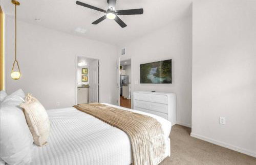 3 BD 2 BA Lucaya Village 13-102 - Foto 13