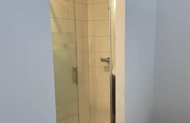 Appartement RDC avec grande terrasse et parking - Foto 10