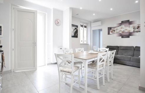 Gorgeous Home In Capezzano Pianore - Foto 12