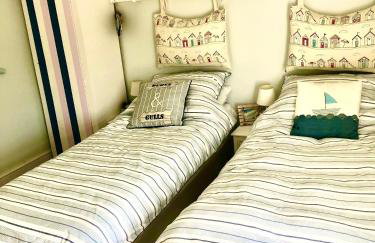 Pretty in Pink - delightful, cosy chichester house - Foto 14