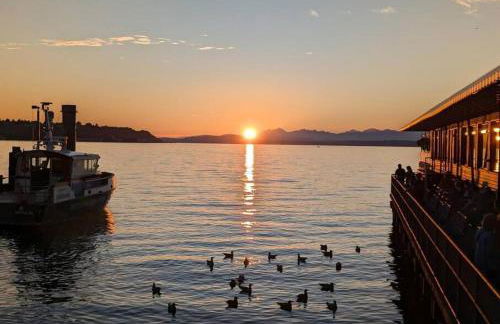 Vibrant 2bed Condo - Stroll to SEA Space Needle - Foto 46