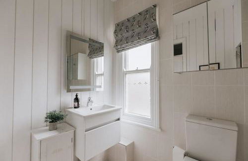 HIGH SAINT COTTAGE - Stunning 3 Bed Accommodation located in Ripon, North Yorkshire - Foto 14