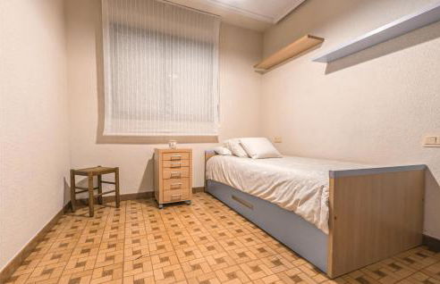 Stunning Apartment In Gijón With Wifi - Foto 12