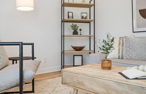 Luxury Austin Retreat w Pool, Games, Sleeps 12 - Foto 36