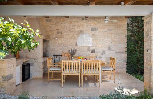 Villa Vin - Pool, ruhig, strandnah, Klimaanlage, Außenküche, Meeresnähe, Gästebetreuer - Foto 8