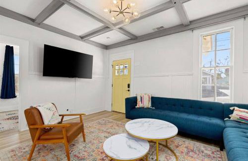 Gorgeous Home with Heated Pool In Downtown! - Foto 13