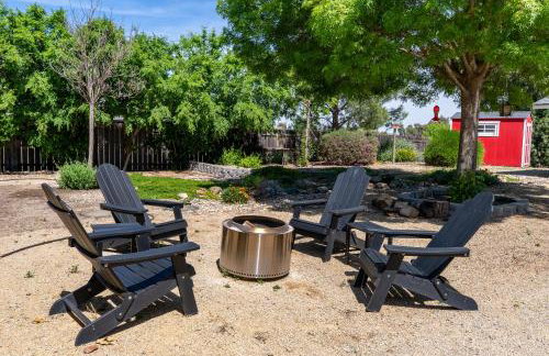 Boots and Barrels Ranch - Photo 30