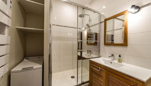 All in Lyon | T2 lumineux & élégant – Perrache - Foto 4, Shower