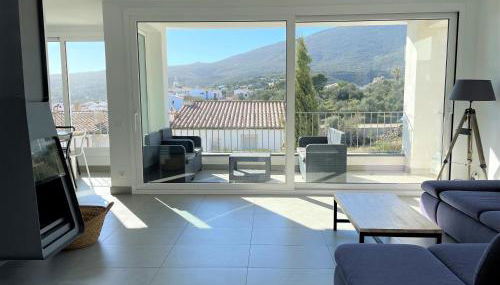 HERETAT - Casa con garaje a 5 minutos del centro - Foto 2