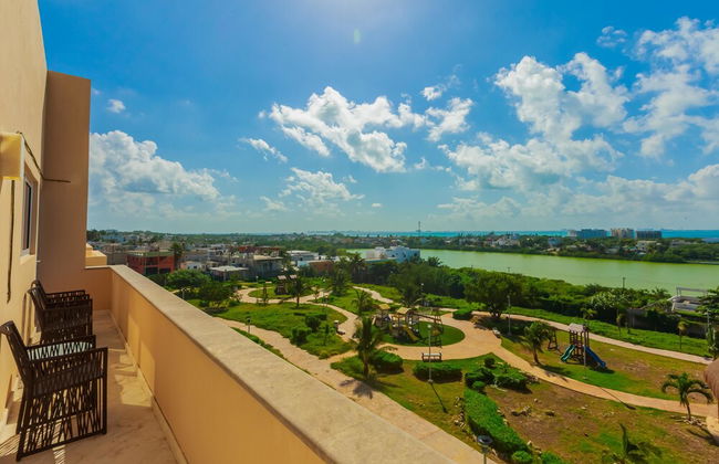 Isla 33 - 3 Bedroom PH #2404 - Photo 17