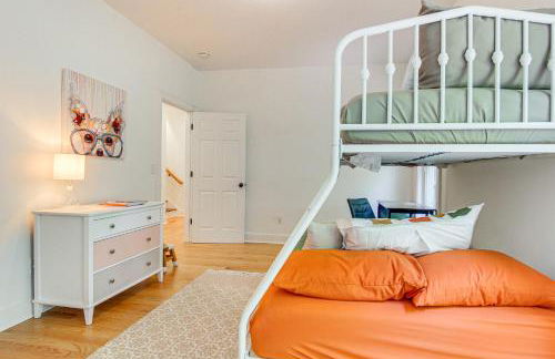 Black Mountain Hideaway with Hot Tub and Pool Table! - Foto 20