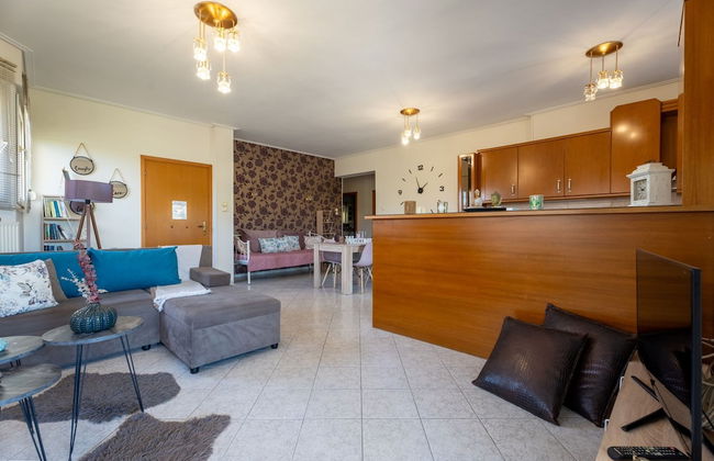 Estell s Sweet Luxury House - Photo 27