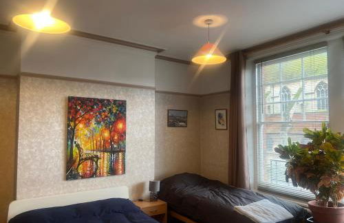 Quiet apartment 1 or 2 bedrooms Local Bus Train Tube - Foto 8