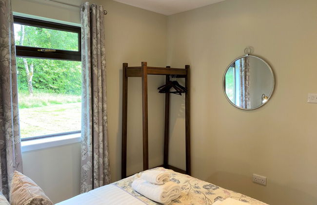 Birch 18 With Hot Tub, Newton Stewart - Photo 3