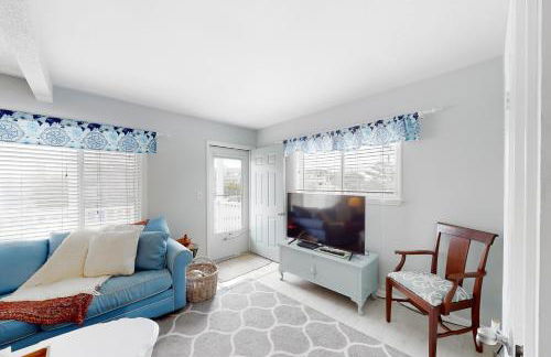 Dewey Villas --- 24 Dickinson Ave, Unit #8B - Foto 3