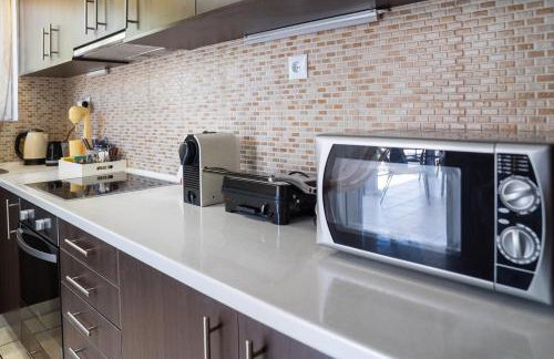 Gray House Salamina - Foto 13