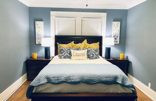 7th Avenue Manor - Photo 4