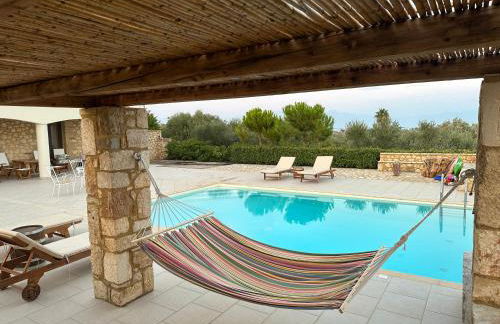 Onirozo Koroni Private Villa - Photo 2