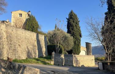 Maison atypique en pleine nature face au Luberon - Foto 17