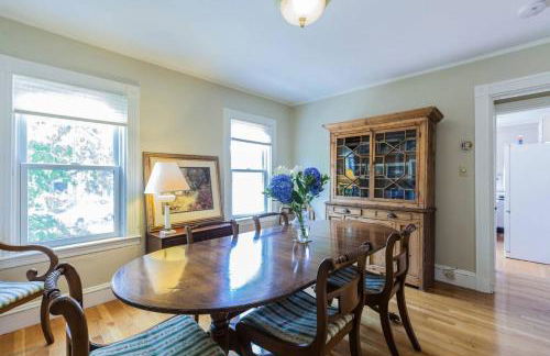 Charming Harvard Victorian - Foto 5