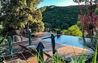"Les Hauts du Marquet" - Meublé de tourisme 5 Etoiles - Gîte de groupe 15 Personnes en Cévennes - Piscine à débordement - Balnéo - Sauna - Nature - Foto 2