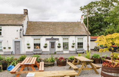 Hury Lodge - Photo 31