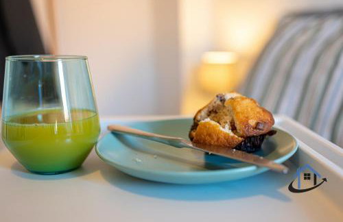 Franklin House 2 bed, king bed, parkingx2, workspace, wi-fi, corporates - Foto 9