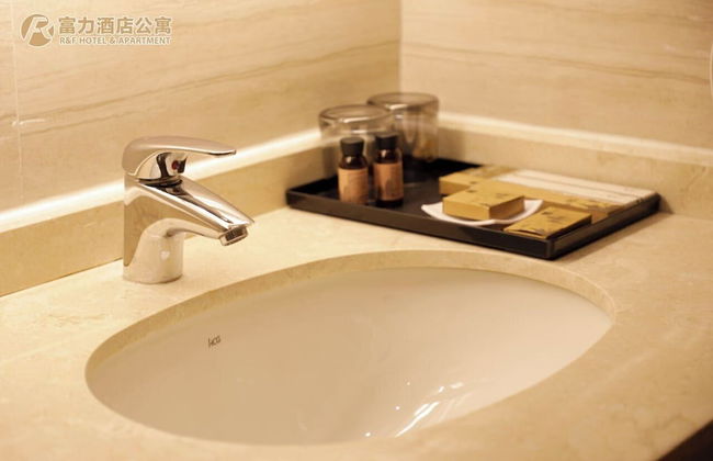 R&F Hotel and Apartment - Foto 28