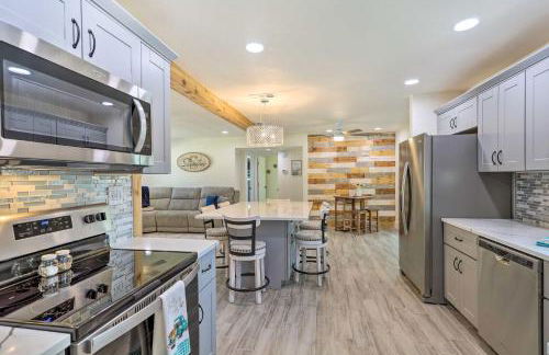 Merritt Island Home with Spa - 8 Mi to Cocoa Beach! - Foto 9