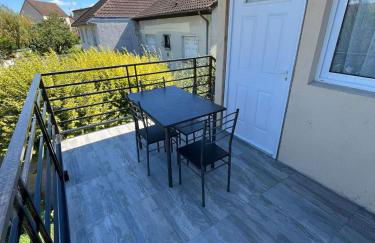 Pavillon indépendant au 1er étage de deux chambres - Foto 17