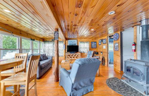 Waterfront Home on Lake Champlain with Dock and Kayaks - Foto 6