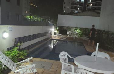 Apartamento em Pitangueiras - 100 metros da praia - Foto 6