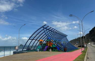 Condomínio pé na areia, super novo e confortável. - Foto 2