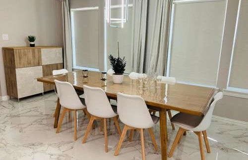 Family Modern Comfy Home in DFW - Foto 19