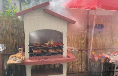 The Samantha Guest House - Photo 3