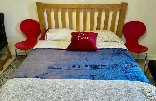 Luxury 2 Bedroom Apartment- Lake view - Free Parking - Wembley Stadium 5KM - Foto 4