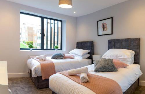 Hendon Luxury Home 2 - Photo 7