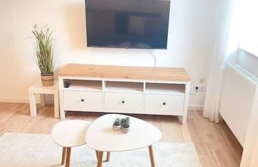 MEGHA Living - 2 Zimmer Appartments mit Küche - Zentral - Foto 20