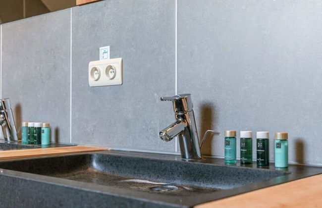 Rustic Family Holiday Home for up to 8 People Located in the Green of the Countryside - Foto 32