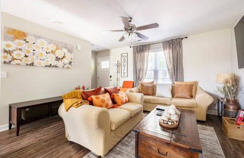 Modern 3Bedroom Duplex with Kitchen, WiFi and Free Parking Kannapolis - Photo 28