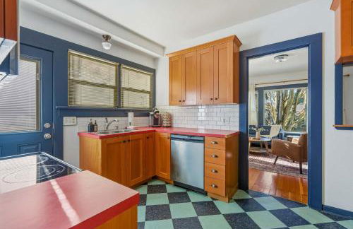 Stay Portland - Perfectly Restored Craftsman - Eateries & Coffee - Foto 18