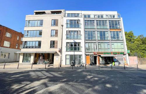 Fully-Furnished Studio Apt in Islington with Wi-Fi near Angel, Kings Cross & Upper Street by NourNest Apartments - Foto 22