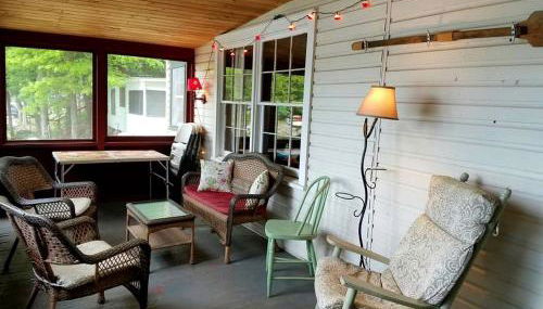 Lovely Lakeside Cabin Rental near Pharaoh Lake Wilderness Area in New York - Foto 5