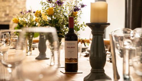 East Trenean Farm Cottages -4 Luxury Cornish Cottages sleeping 20 with hot tubs, private gardens, rural views and EV facilities - Foto 4