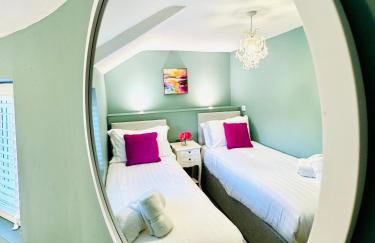 HomeDecor Cottages - Castle Walk House - Foto 27