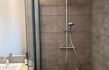 House with garden terrace and balcony with sea view - Foto 15