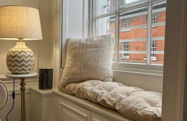 Spacious 2B Flat in Clement House - Photo 6