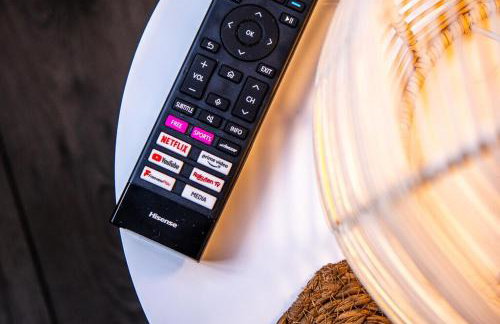 Wheatley House - Great Location - Free Parking, Self-Check-In, Fast Wifi and Smart TVs by Yoko Property - Foto 17